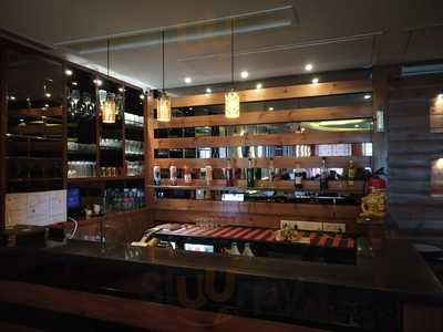 Red Chilli Kitchen, Bar & Lounge