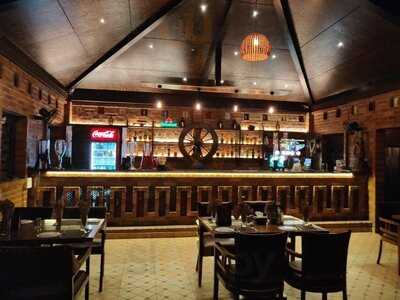 Manali Family Resto Bar