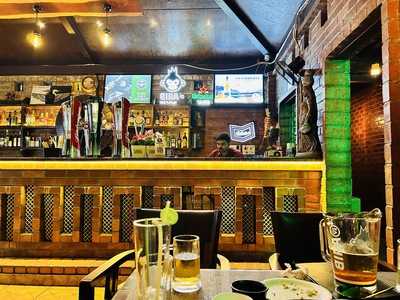 Manali Family Resto Bar