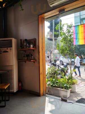 Blue Tokai Coffee Hauz Khas Market