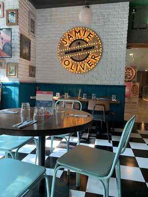 Jamie's Pizzeria By Jamie Oliver