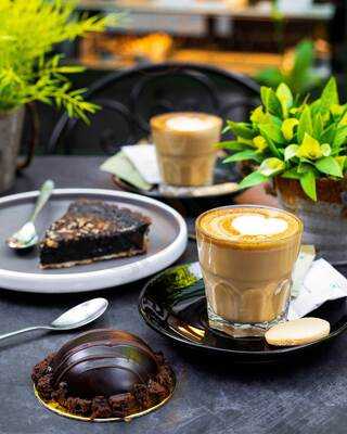 Pergola Kitchen And Bar