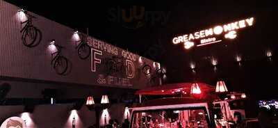 Grease Monkey - Bar & Bistro