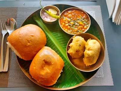 Ten One Veg Cafe & Restaurant