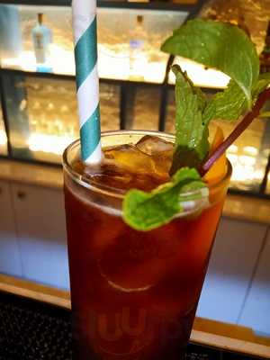 The Coast Restaurant And Bar