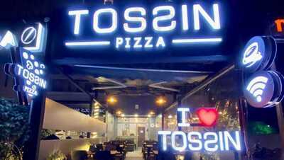 Tossin Pizza