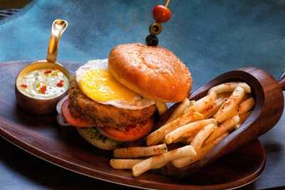 Hybrid Theory Cafe And Bistro