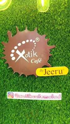 Xotik Cafe