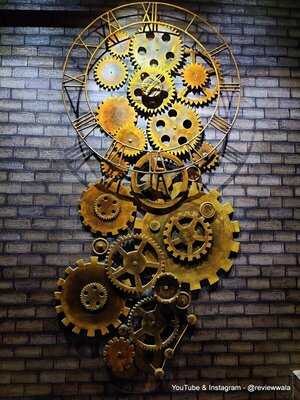 Glook The Sky Lounge