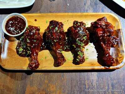 Glook The Sky Lounge