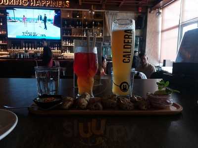 Glook The Sky Lounge