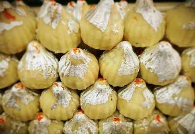 Annapurna Farsan Mart