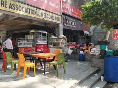 Jaiveer Naan And Chaap Corner