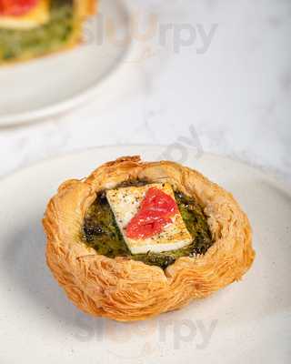 Bread & Chocolate Chennai