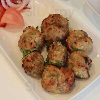 Mozaik Restaurant & Banquet