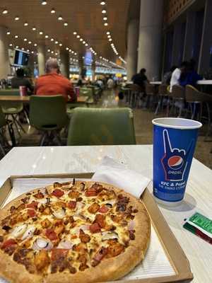 Pizza Hut - Mumbai Airport