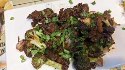 Jonahs Bistro, Express Avenue