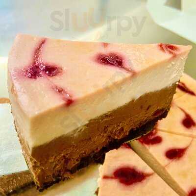 La Cherie Cheesecake