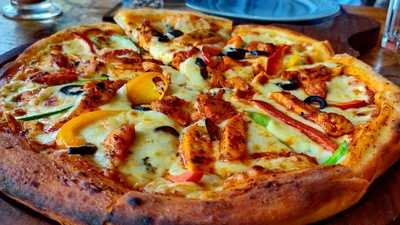 Pier15 Cafe And Pizzeria