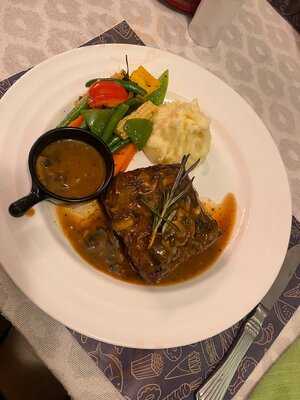 The Olde House Eatery