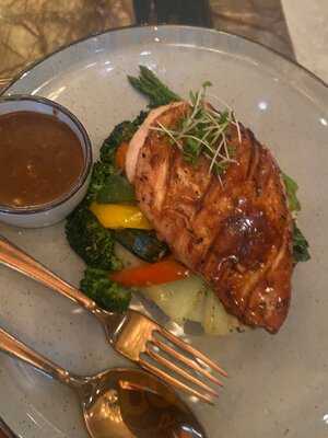 One8 Commune, Kolkata