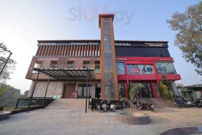 Mokshda Premium Hotel And Restaurant