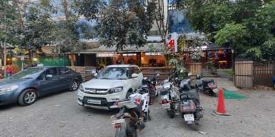 Chota Bite By Goodluck Cafe