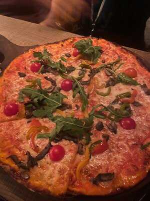 Trapeze Kitchen & Bar