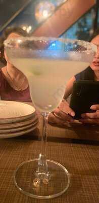 Trapeze Kitchen & Bar