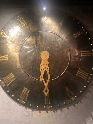 Trapeze Kitchen & Bar