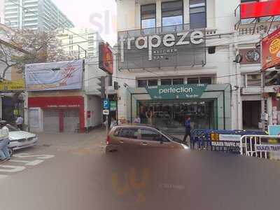 Trapeze Kitchen & Bar