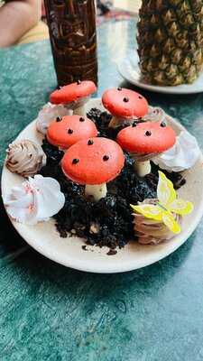 Butterfly High, Thane