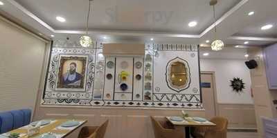 Kake Di Hatti - Since 1942