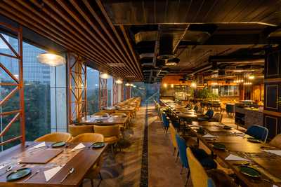 Dino's Barbecue And Grill