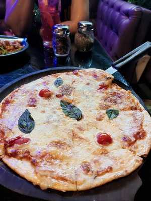 Highbae Bar And Kitchen