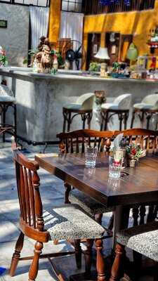 1bhk - Bar House Kitchen