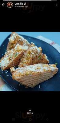 Gigil Brasserie " The Food Lovers Cafe "