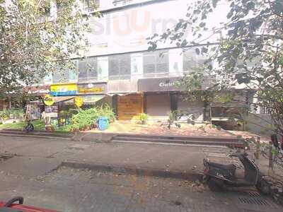 Gigil Brasserie " The Food Lovers Cafe "