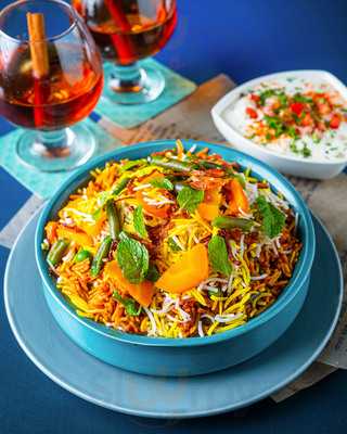 Copper Chimney - Juhu