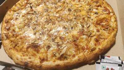 Lina S Brickoven Newyork Pizzeria