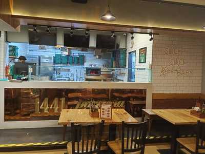 1441 Pizzeria Kandivali