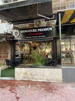 Signature Premium Cafe & Resto