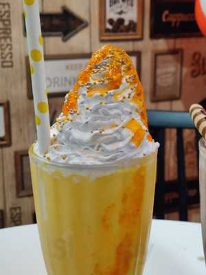 Signature Premium Cafe & Resto