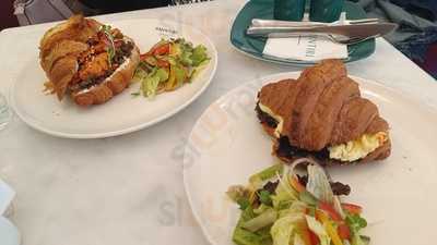 Amintiri - Patisserie | Cafe | Cake Shop