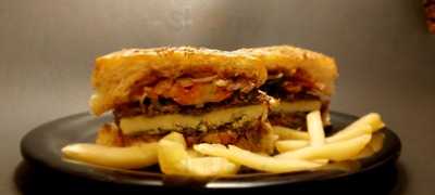 Panchayat-the Kulhad Cafe