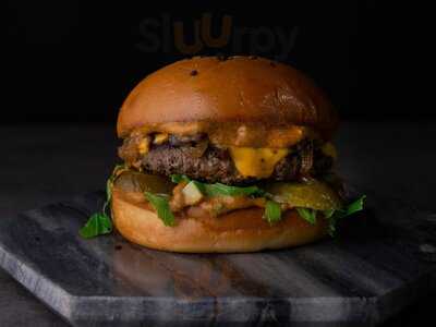 Good Flippin' Burgers - Lower Parel