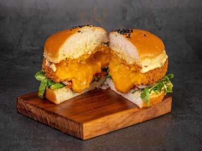 Good Flippin' Burgers Juhu