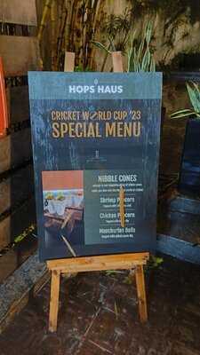 Hopshaus Brewery & Kitchen