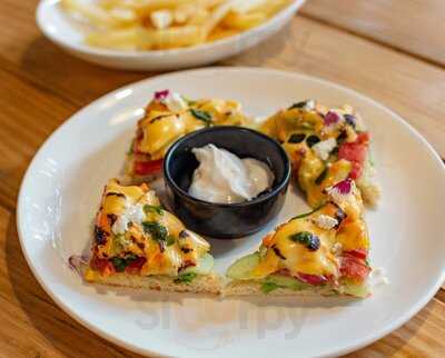 Kunga Cafe & Restaurant