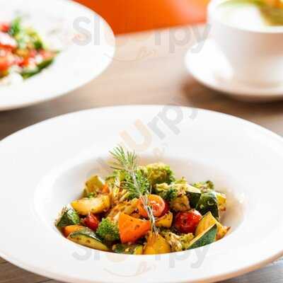 Luna Luna - Buffet Restaurant & Bar